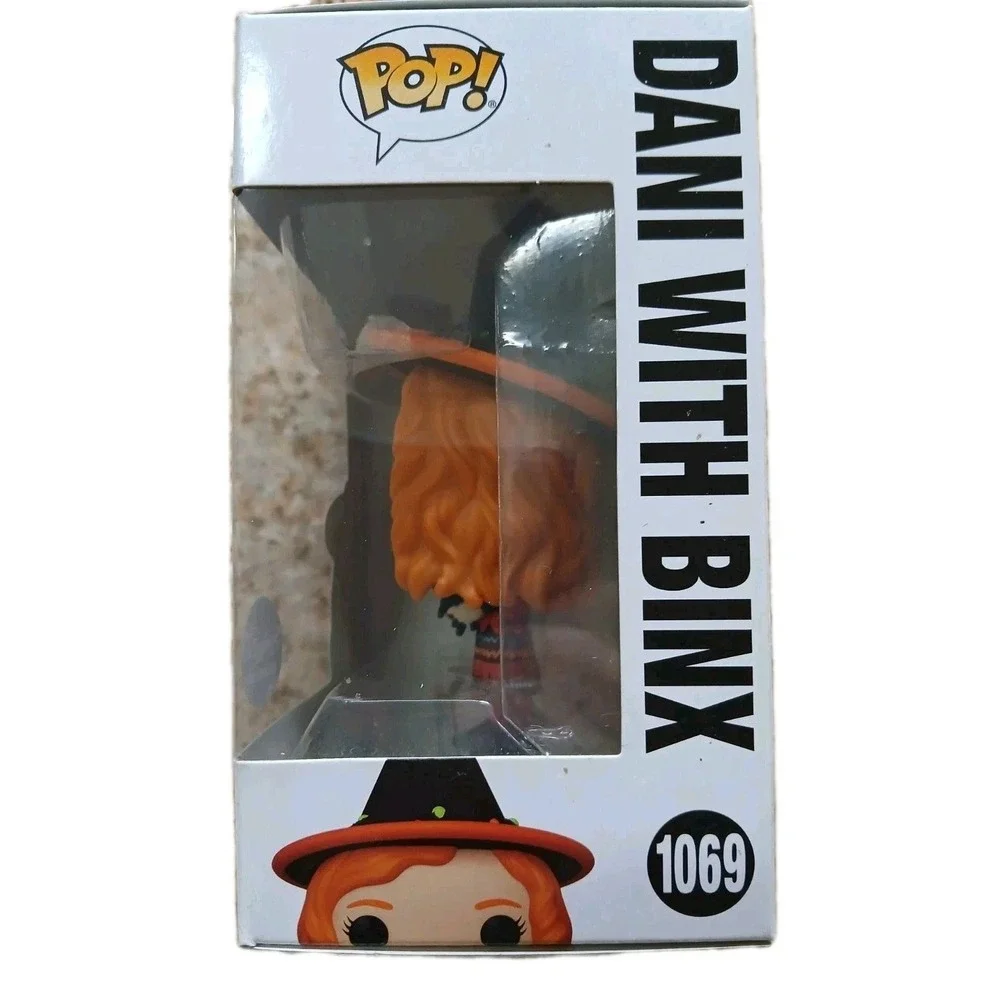 Funko Pop! Vinyl: Disney - Dani with Binx - Spirit Halloween (Exclusive) #1069